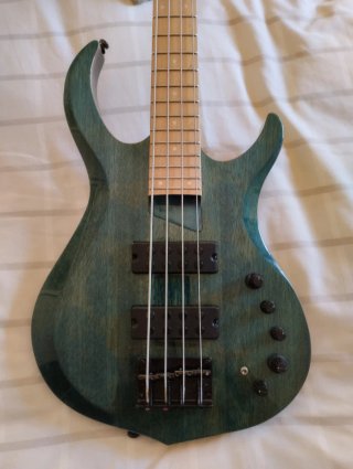 Bajo Marcus Miller M2 activo/pasivo