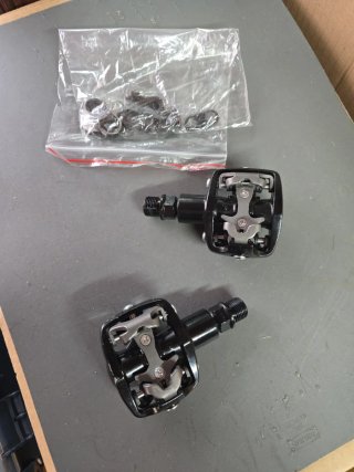 Pedales Automáticos VP nuevos con calas.