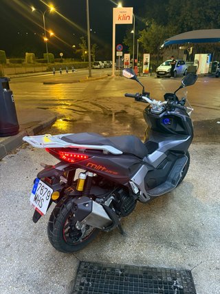 Mitt ADV 125 (2023)