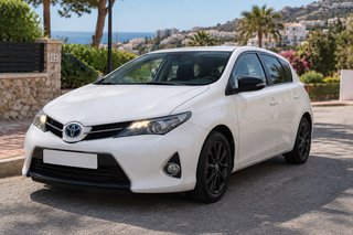 Toyota Auris 1.6 - 2015