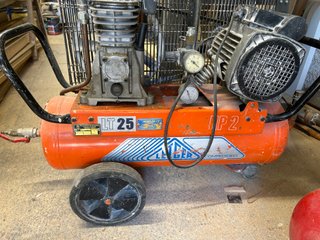 Compresor Leiger LT 25 Profesional 2 HP