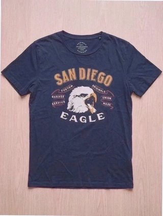 Camiseta jack & Jones Negra SAn diego Águila...