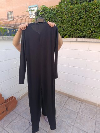 Mono de disfraz negro