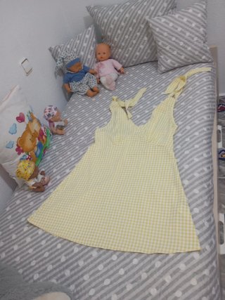 Vestido corto de cuadros amarillo