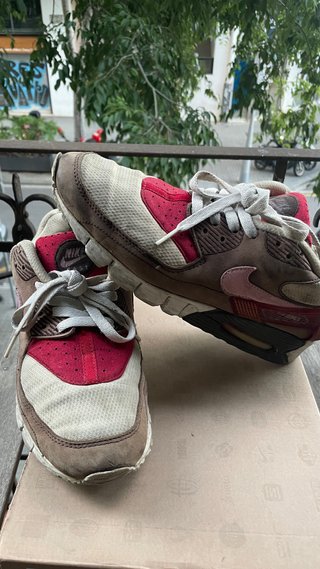 Nike Air Max 90 Current Huarache DQM