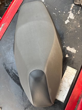 Asiento Kymco Agility City 125 (2024)