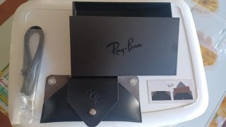 Funda de gafas Ray Ban con bandolera