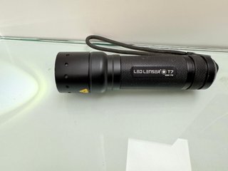 Linterna Led Lenser T7