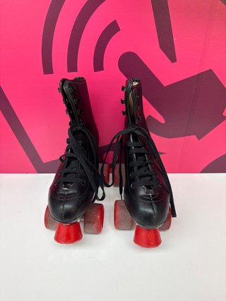 Patines negros 8 1/2