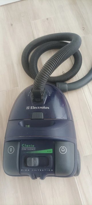 Aspirador Electrolux Clario Silence