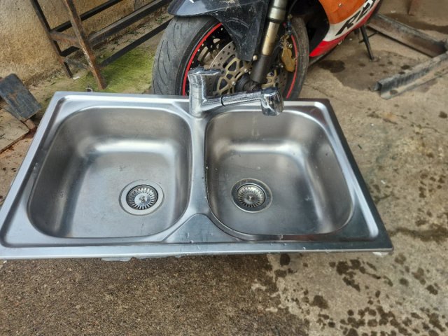 Fregadero de Cocina de Metal