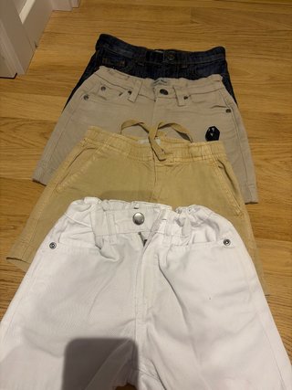 Lote de 4 pantalones cortos Diferentes marcas