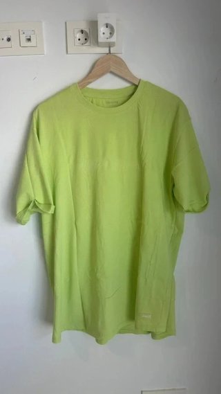 Camiseta Bershka Verde Lima Loose Fit XL