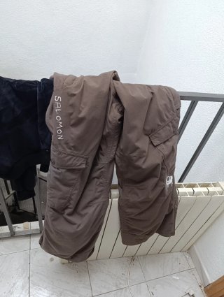 Pantalones Salomon Marrones