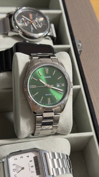 Reloj Casio MTP 1302P Plateado