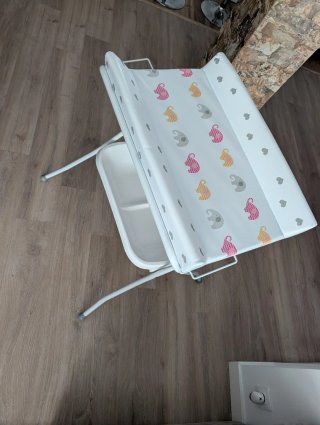 Bañera con cambiador Chipolino