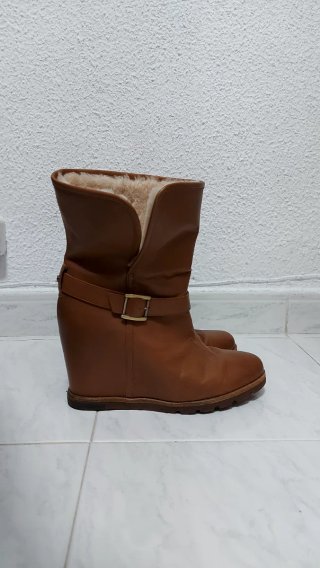 Botas UGG Ellecia Wedge
