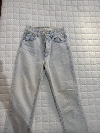 Vaqueros Stradivarius Mom Fit 80s Talla XS