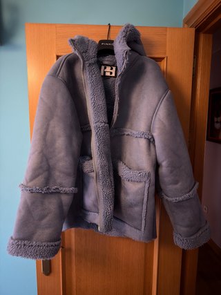 Abrigo de Borreguito Azul Pull & Bear