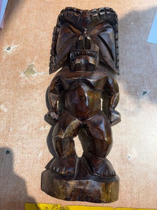 Tótem hawaiano de la guerra