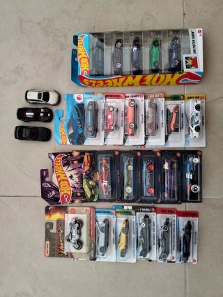 Lote de 35 Coches Hot Wheels