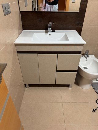 Mueble de baño con lavabo y grifo 80 cm