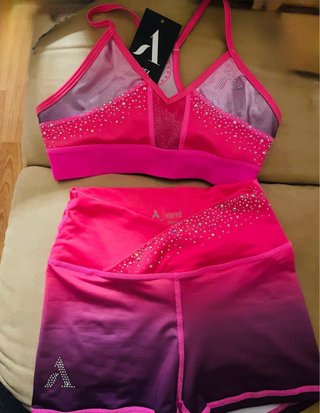 Conjunto Patinaje Axel Rosa y Morado