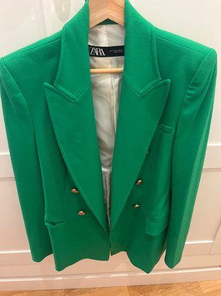 Blazer Zara Verde Talla S seminueva