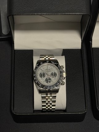 Reloj Seiko Cronógrafo Plateado