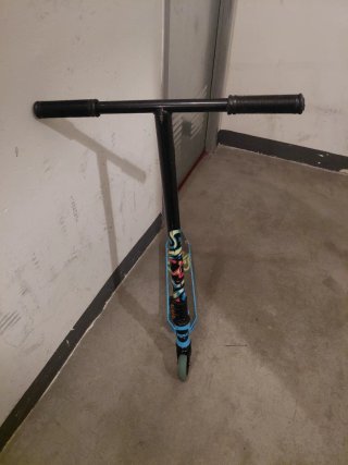 Patinete de trucos (Scooter freestyle)