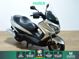 SUZUKI BURGMAN 125