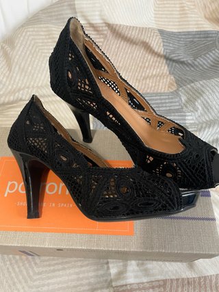 Zapatos de Tacón Encaje Negro