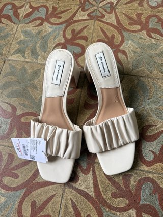 Sandalias Stradivarius Beige Talla 38