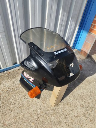 (000663)Carenado Frontal Kawasaki GPZ500