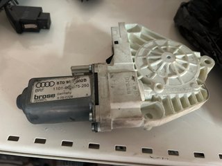 Motor Elevalunas Audi A5 (8T0 959 802B)