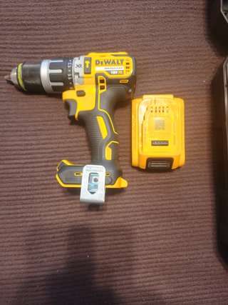 Taladro Atornillador DeWalt 18V XR