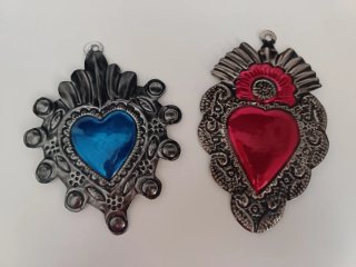 Set de 2 Corazones de Latón Decorativos
