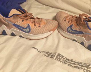 Zapatillas Nike en buen estado falta una plantilla