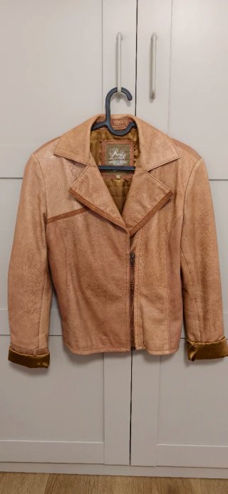 Chaqueta de Piel Stradivarius
