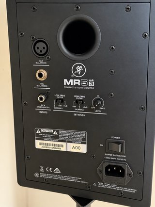 2 Monitor da studio Mackie MR5 mk3 con 2 supporti