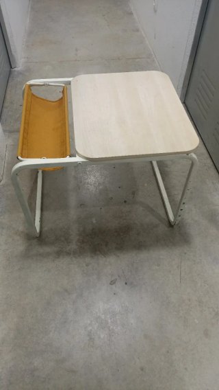 Mesa Auxiliar IKEA