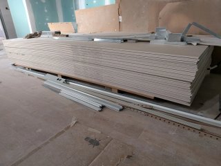 30 placas de Pladur 300 × 120 cm – 13 mm – 11 €/un