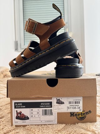 Sandalias Dr. Martens Blaire Desert Brown Talla 38