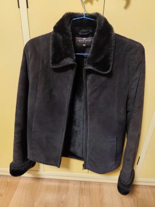 Cazadora de piel Naf Naf marrón oscuro