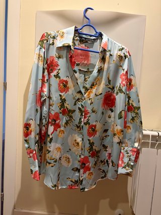 Camisa Floral Zara Talla S
