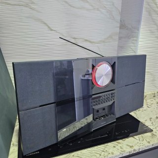 Bang & Olufsen BeoSound Century