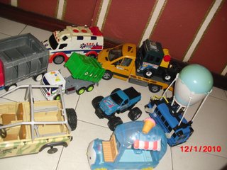 Lote de 9 vehículos de juguete