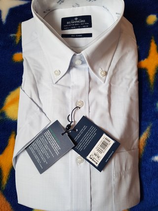 Camisa Rushmore Manga Corta azul claro.