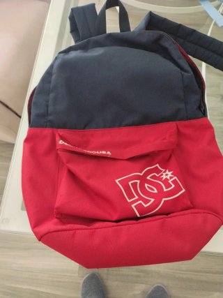 Mochila DC Shoes Azul y Roja