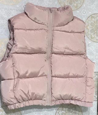 Chaleco corto rosa empolvado